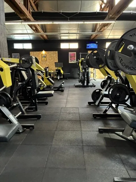 Musculation chez Awesome Fitness Club